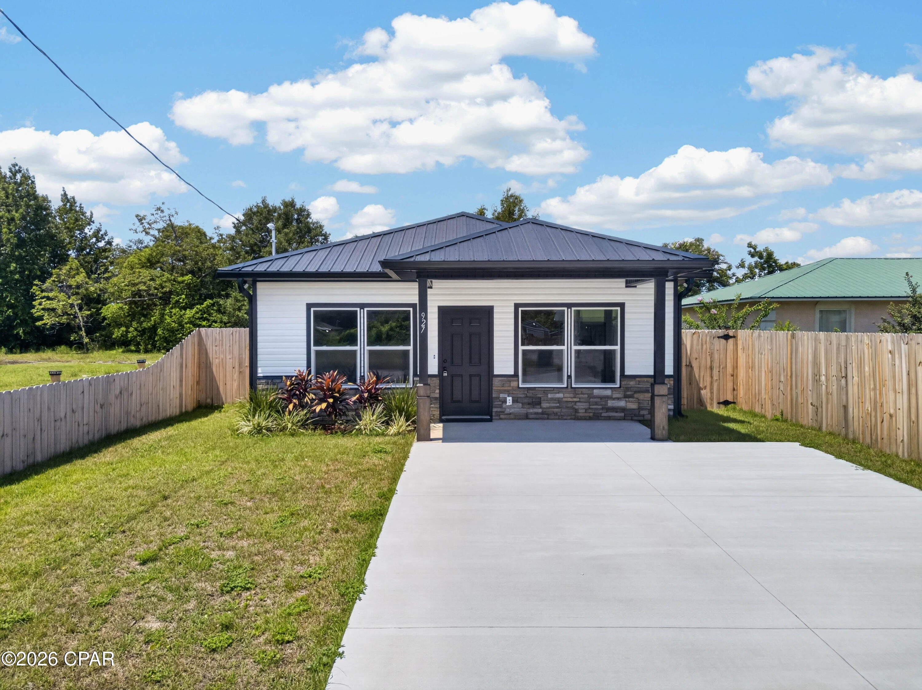 927 Spring Ave, Panama City, FL 32401
