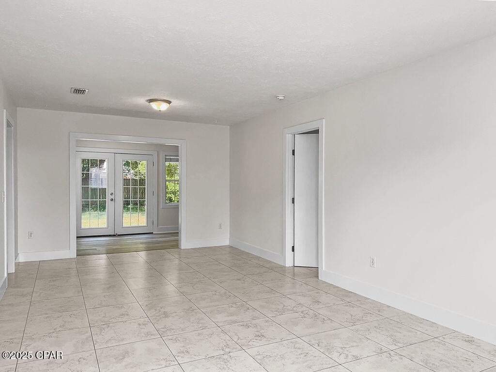 137 Heather Dr, Panama City Beach, FL 32413 photo