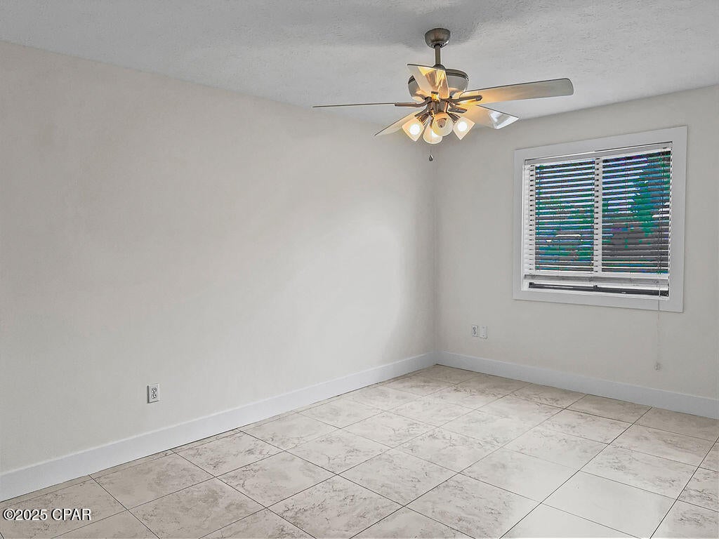137 Heather Dr, Panama City Beach, FL 32413 photo