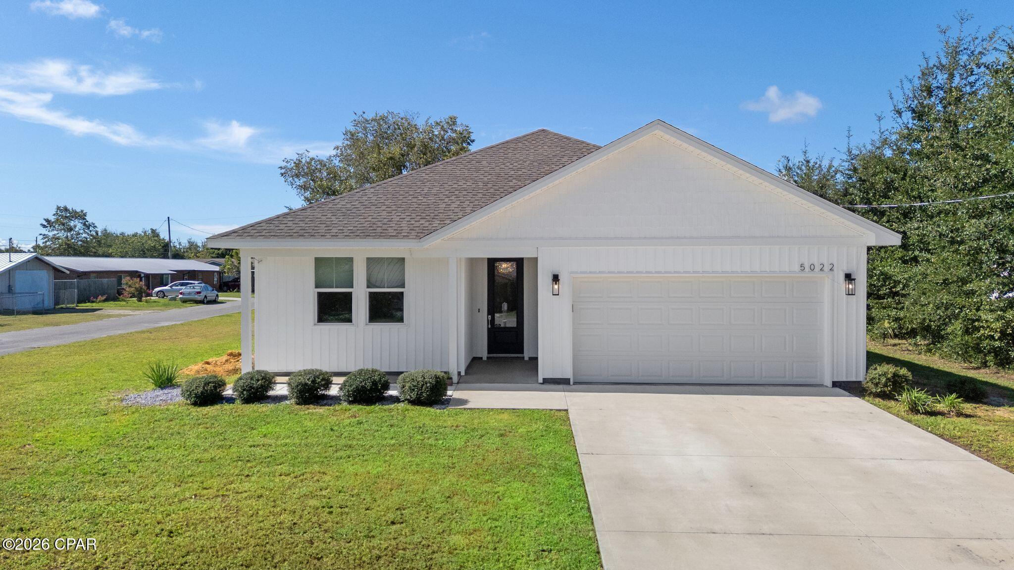 5022 Hagin Dr, Panama City, FL 32404