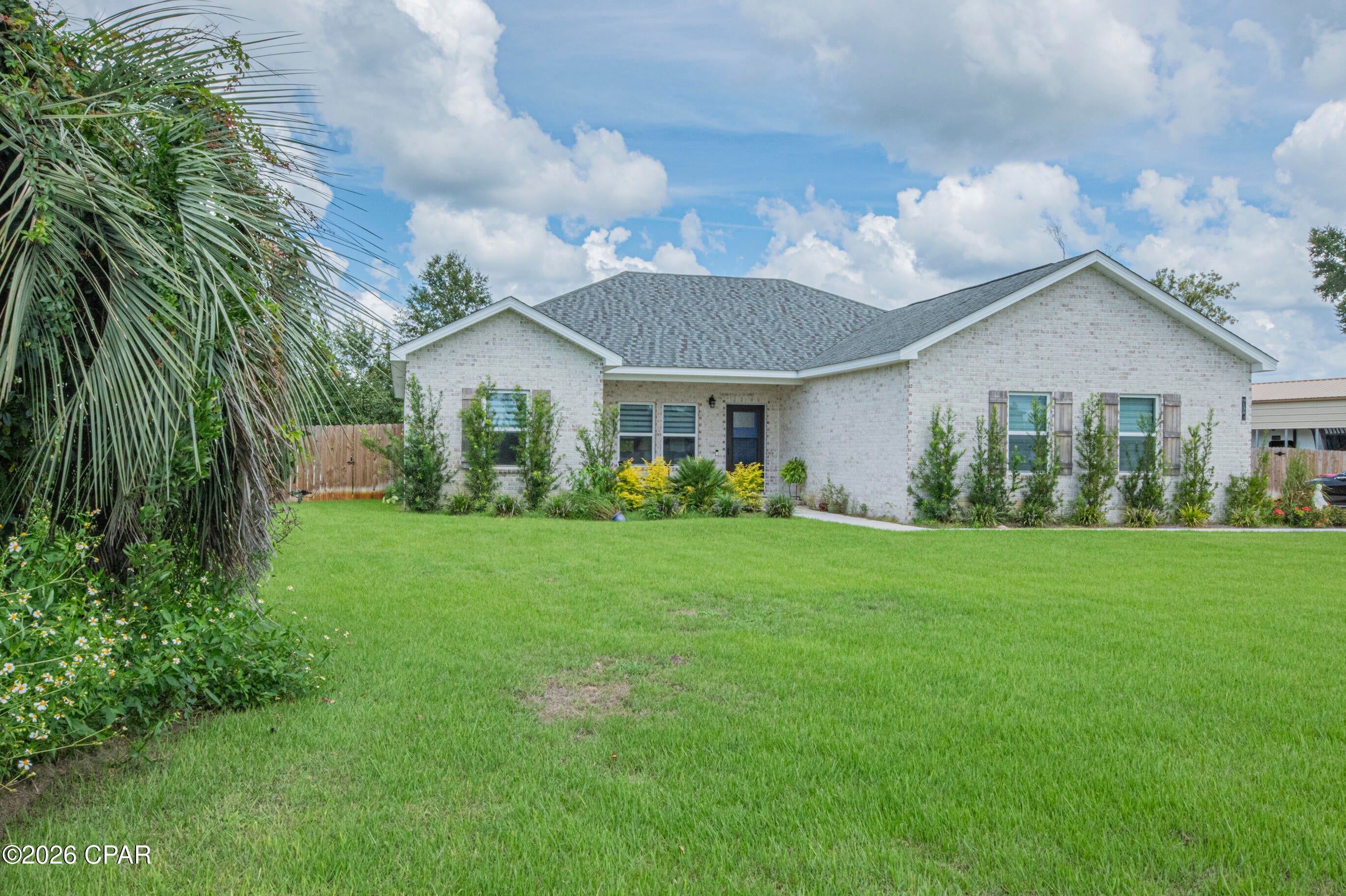 9135 Sunshine Dr, Youngstown, FL 32466 photo