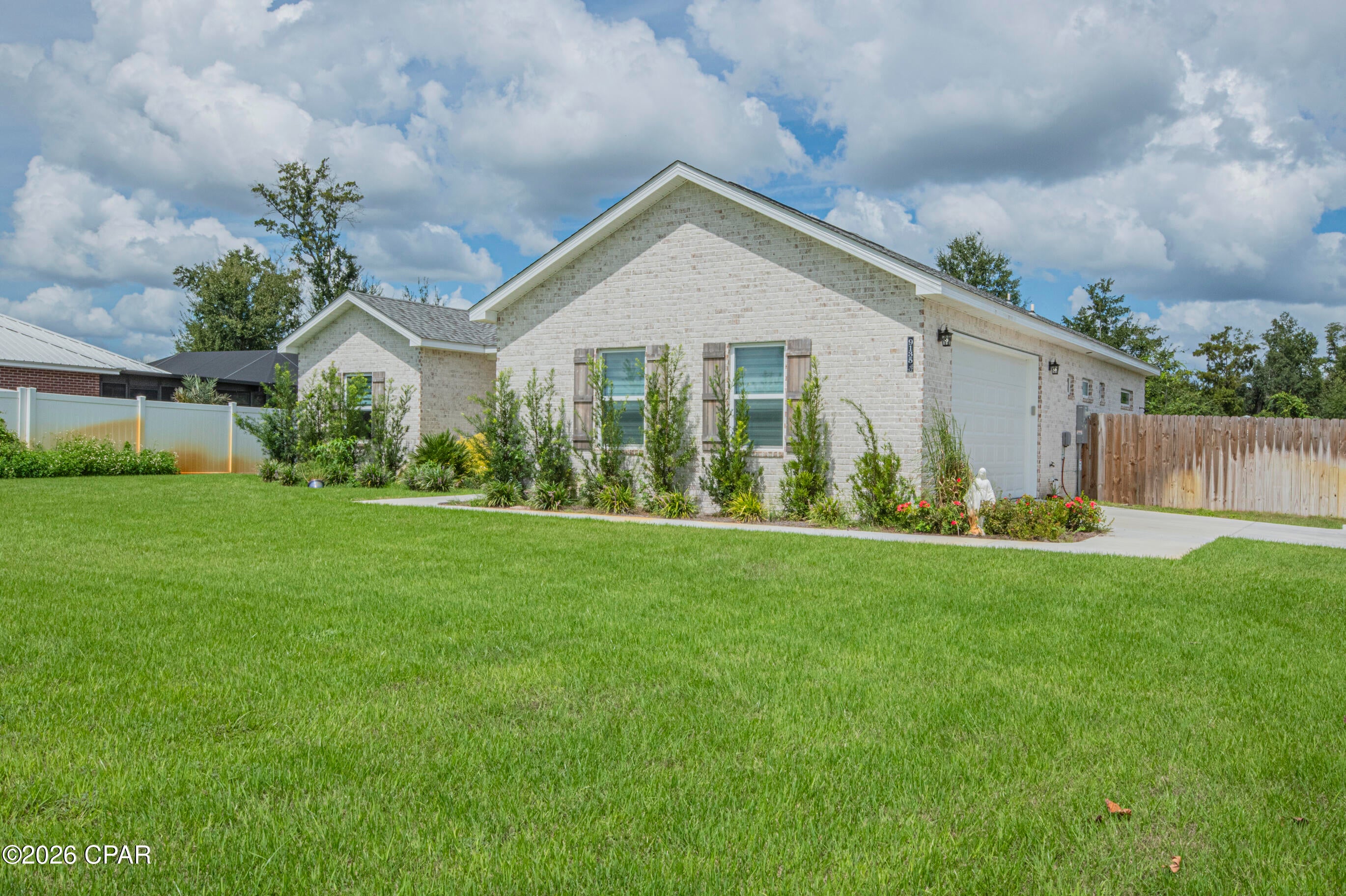 9135 Sunshine Dr, Youngstown, FL 32466 photo