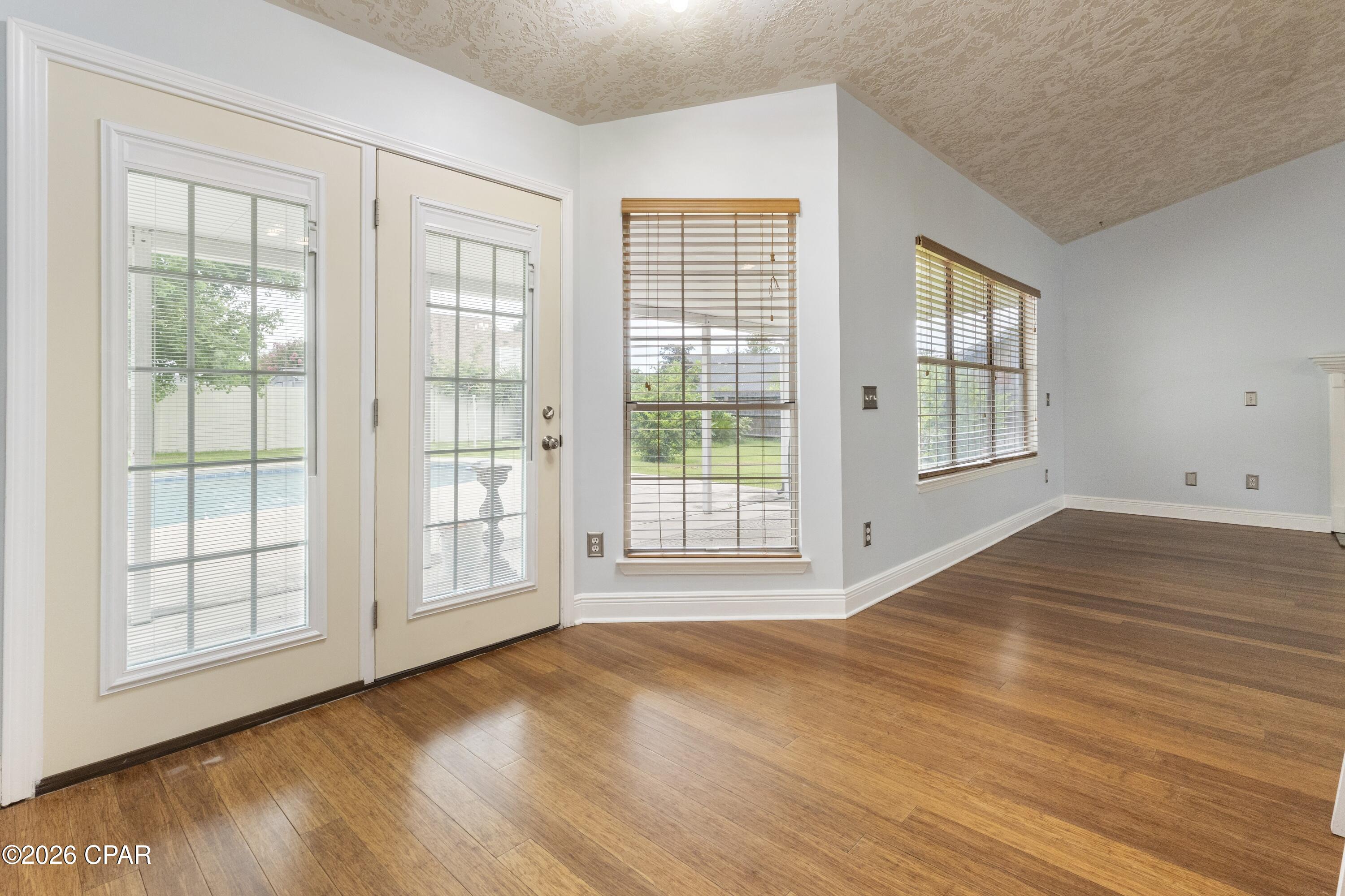 622 Mallory Dr, Panama City, FL 32405 photo