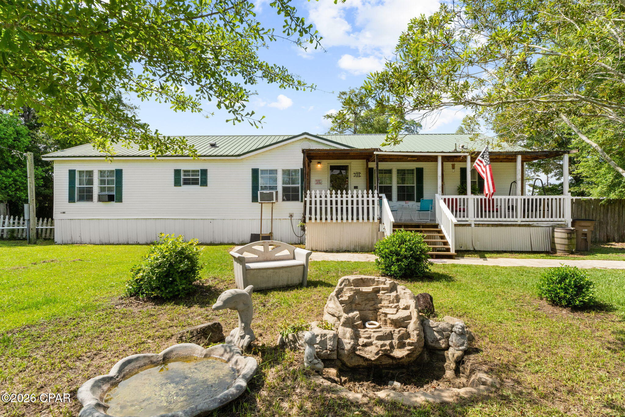 144 Carol St, Wewahitchka, FL 32465