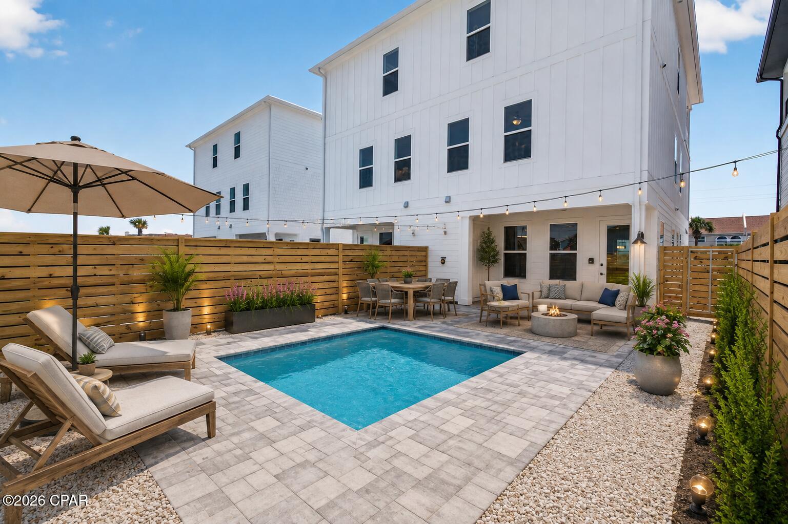 5233 Thomas Dr, Panama City Beach, FL 32408 photo