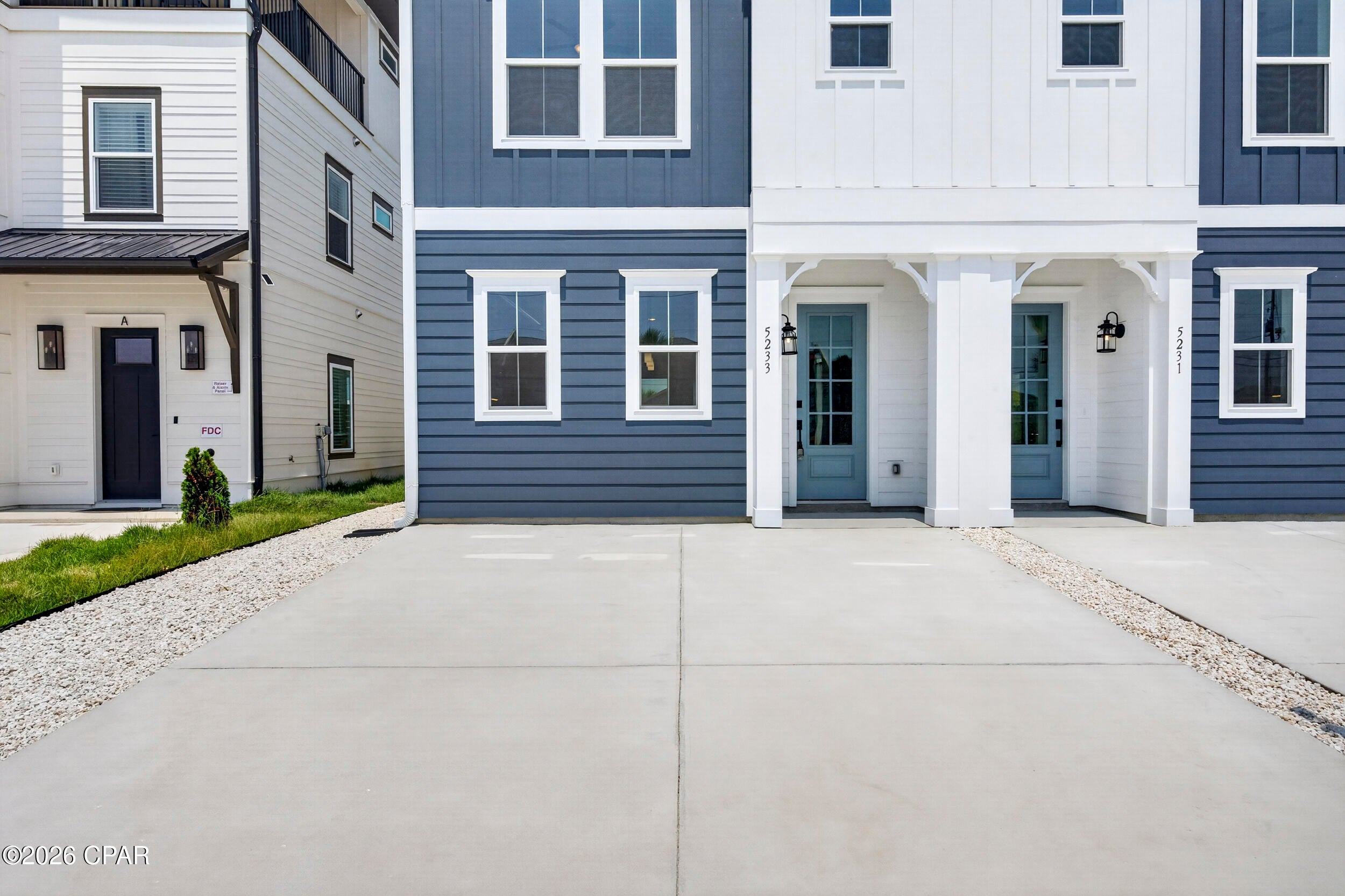 5233 Thomas Dr, Panama City Beach, FL 32408 photo