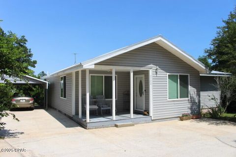 Single Family Residence in Sneads FL 2100 3rd Avenue.jpg