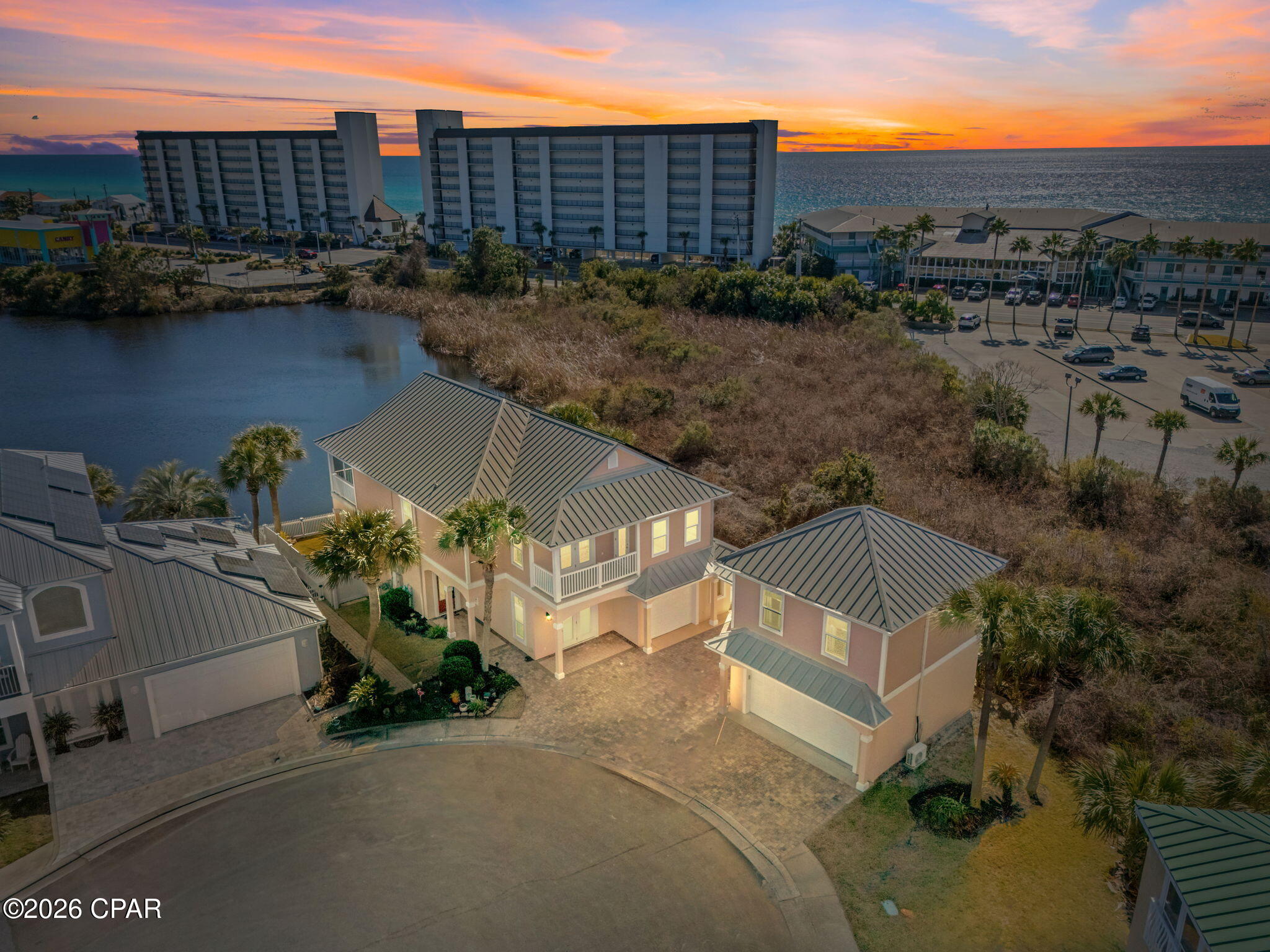 125 Smugglers Cove Ct, Panama City Beach, FL 32413