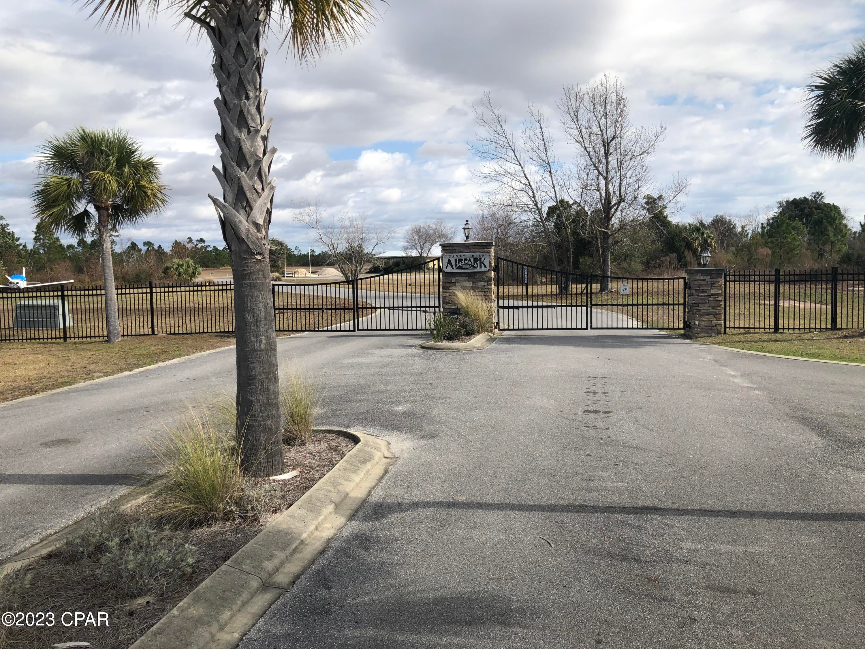 13033 Airway St, Panama City, FL 32404 photo