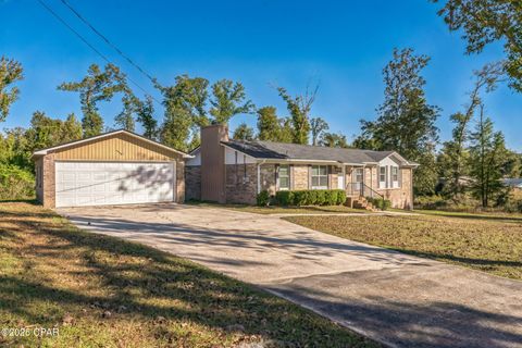 Single Family Residence in Marianna FL 4844 Tall Pine Drive.jpg