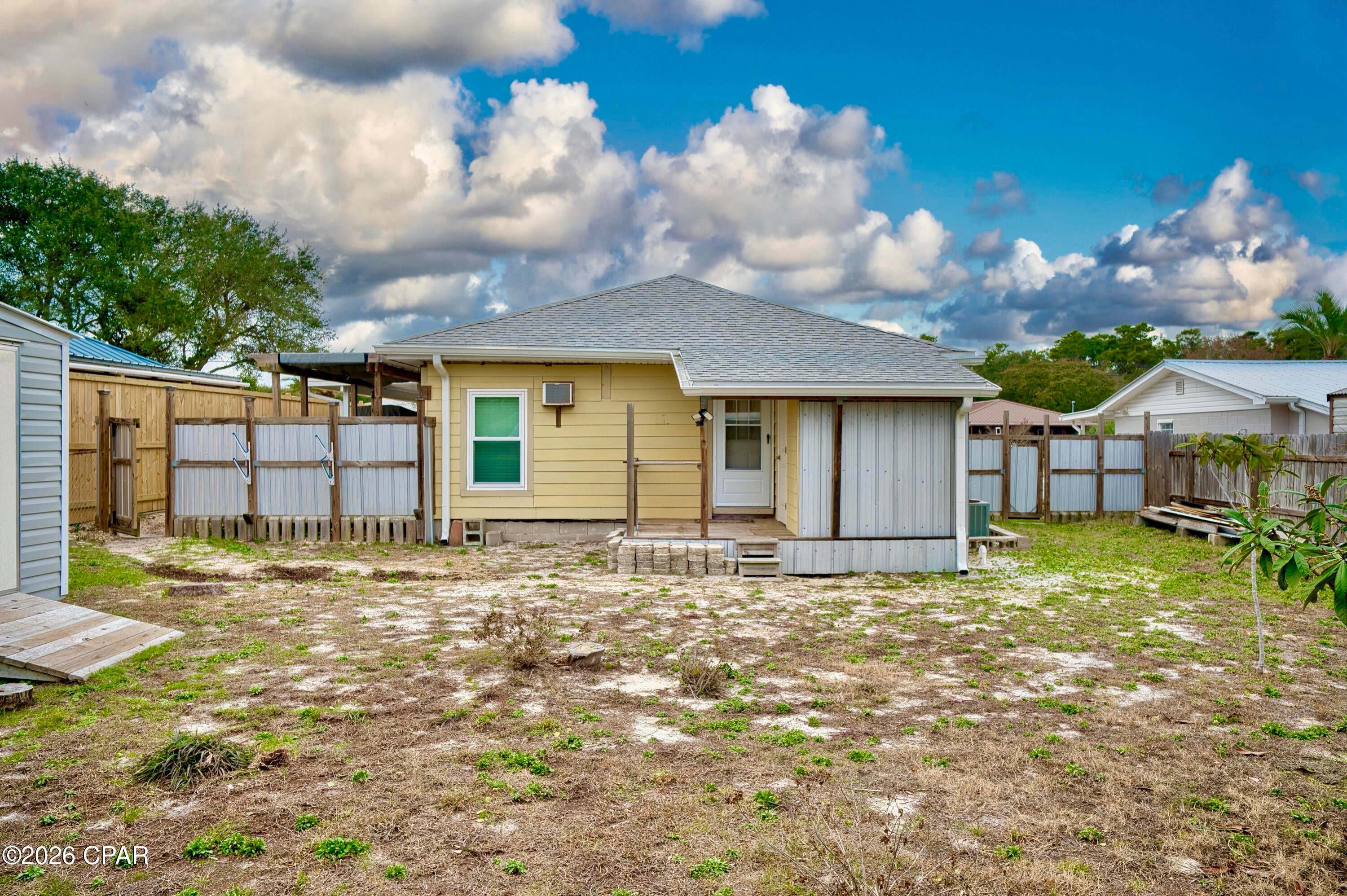 209 S Wells St, Panama City Beach, FL 32413 photo
