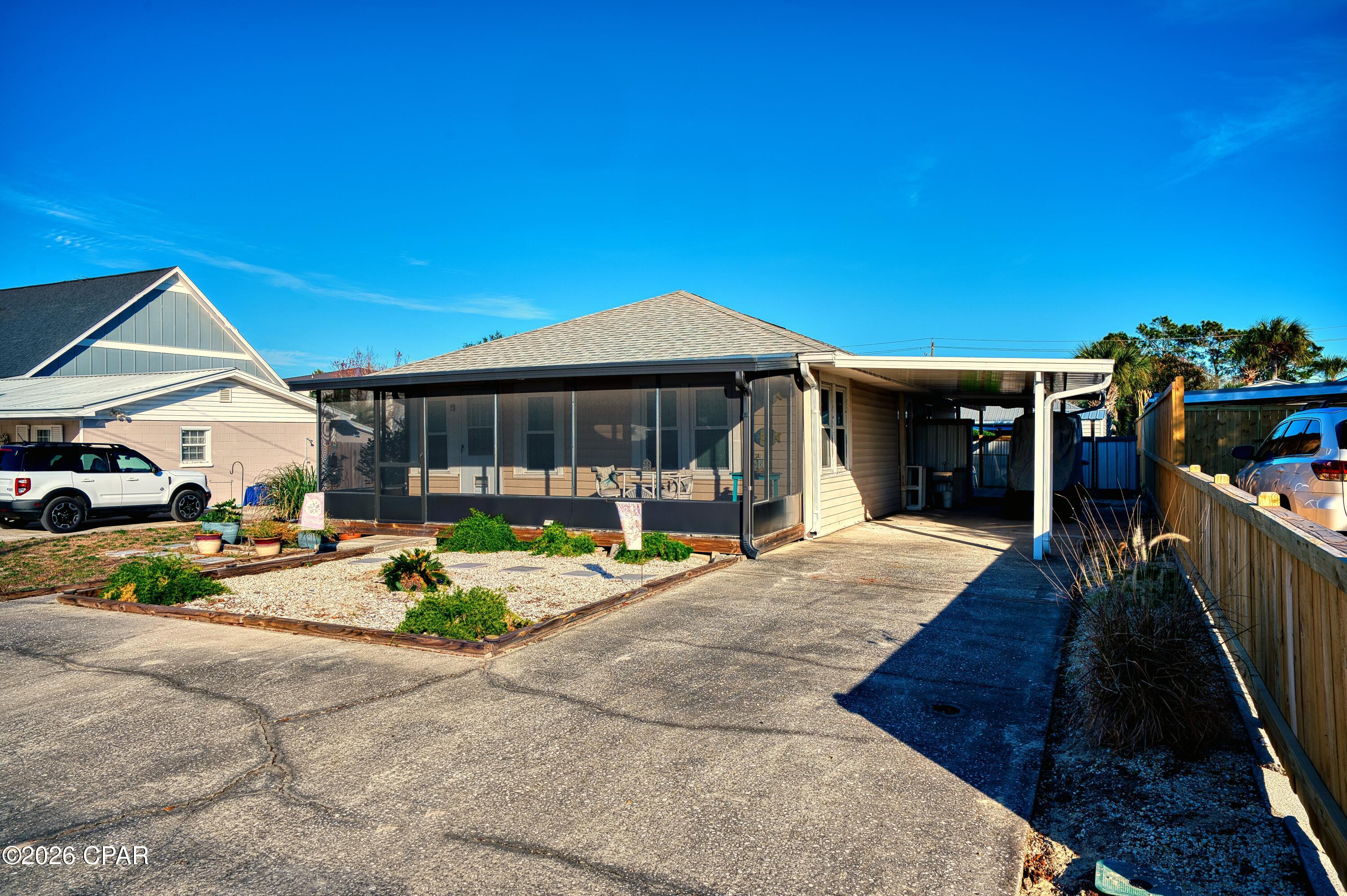 209 S Wells St, Panama City Beach, FL 32413 photo