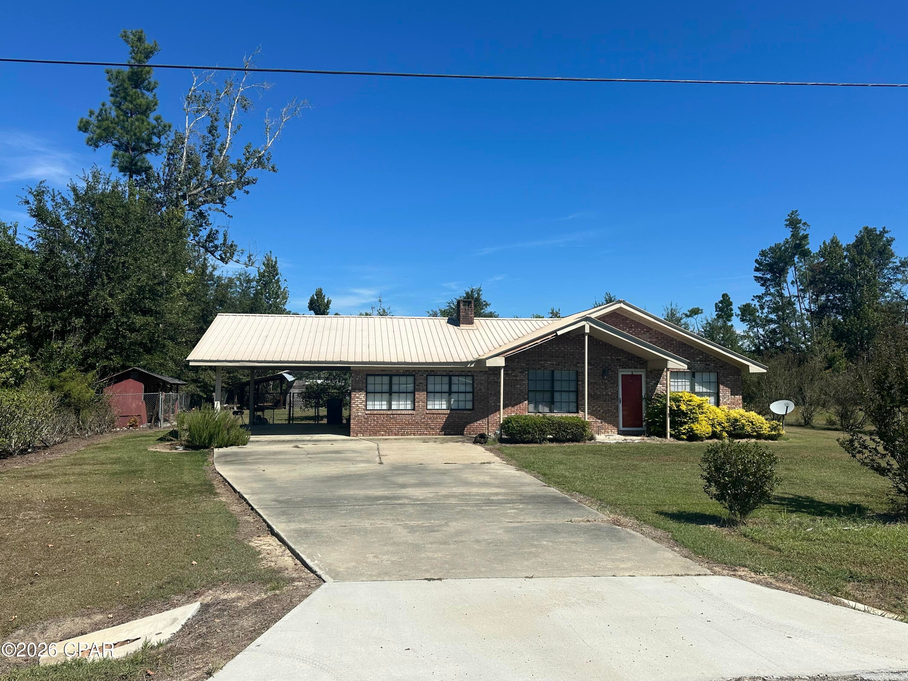 19978 Hentz Ave, Blountstown, FL 32424