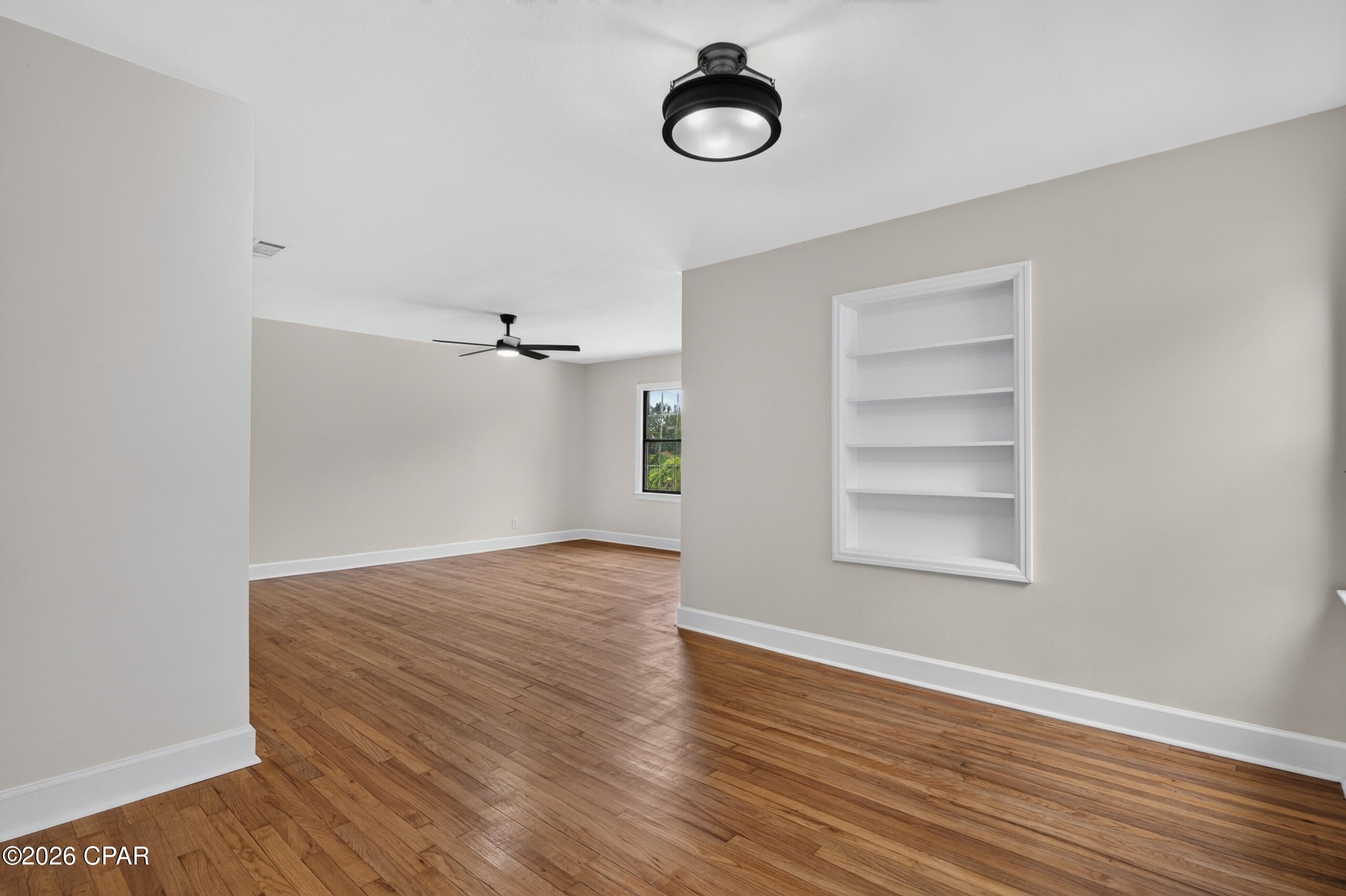 312 N Cove Blvd, Panama City, FL 32401 photo