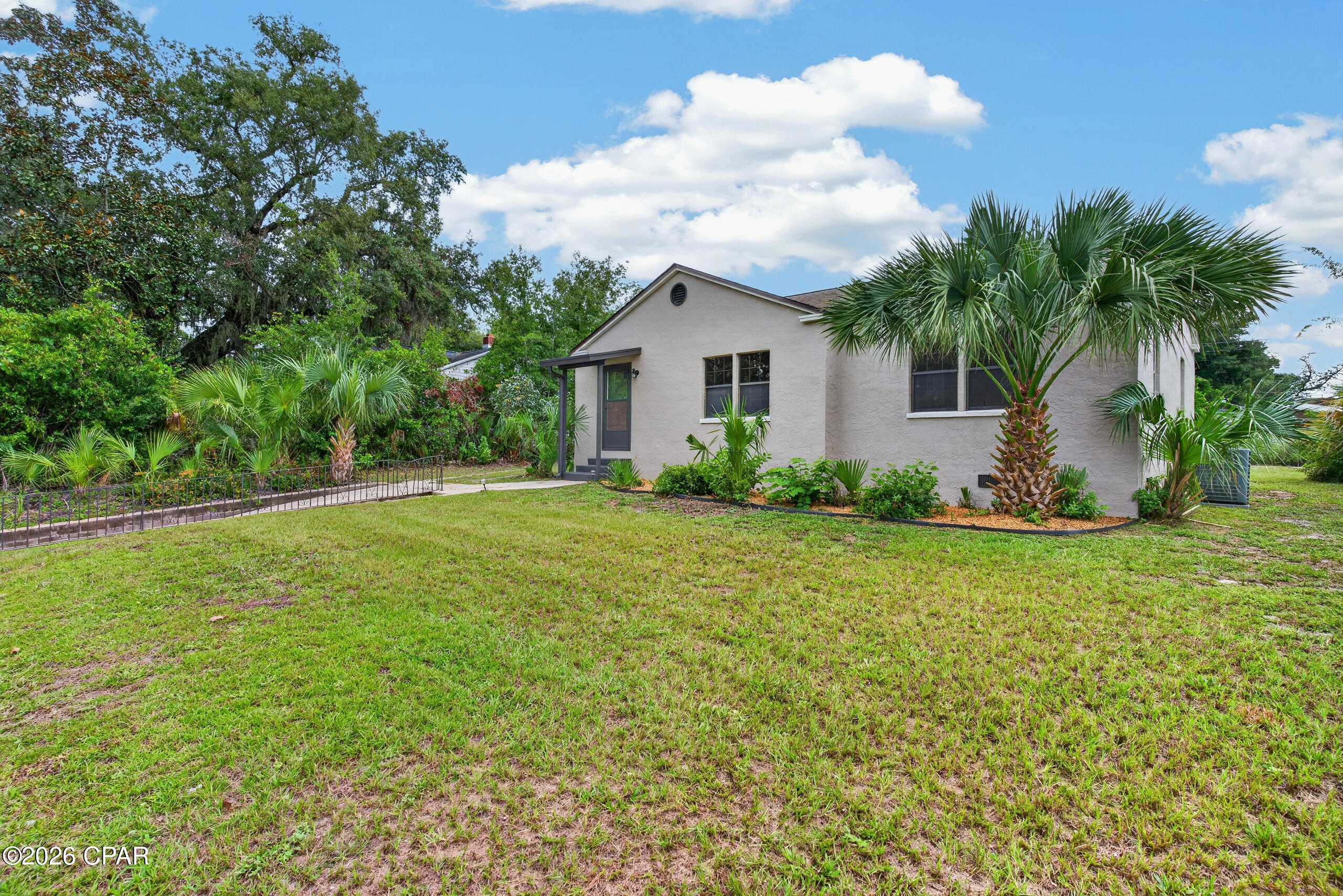 312 N Cove Blvd, Panama City, FL 32401 photo