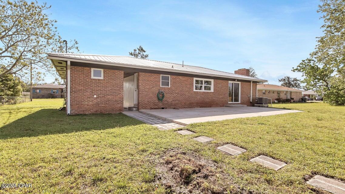 118 Carolina Ave, Lynn Haven, FL 32444 photo