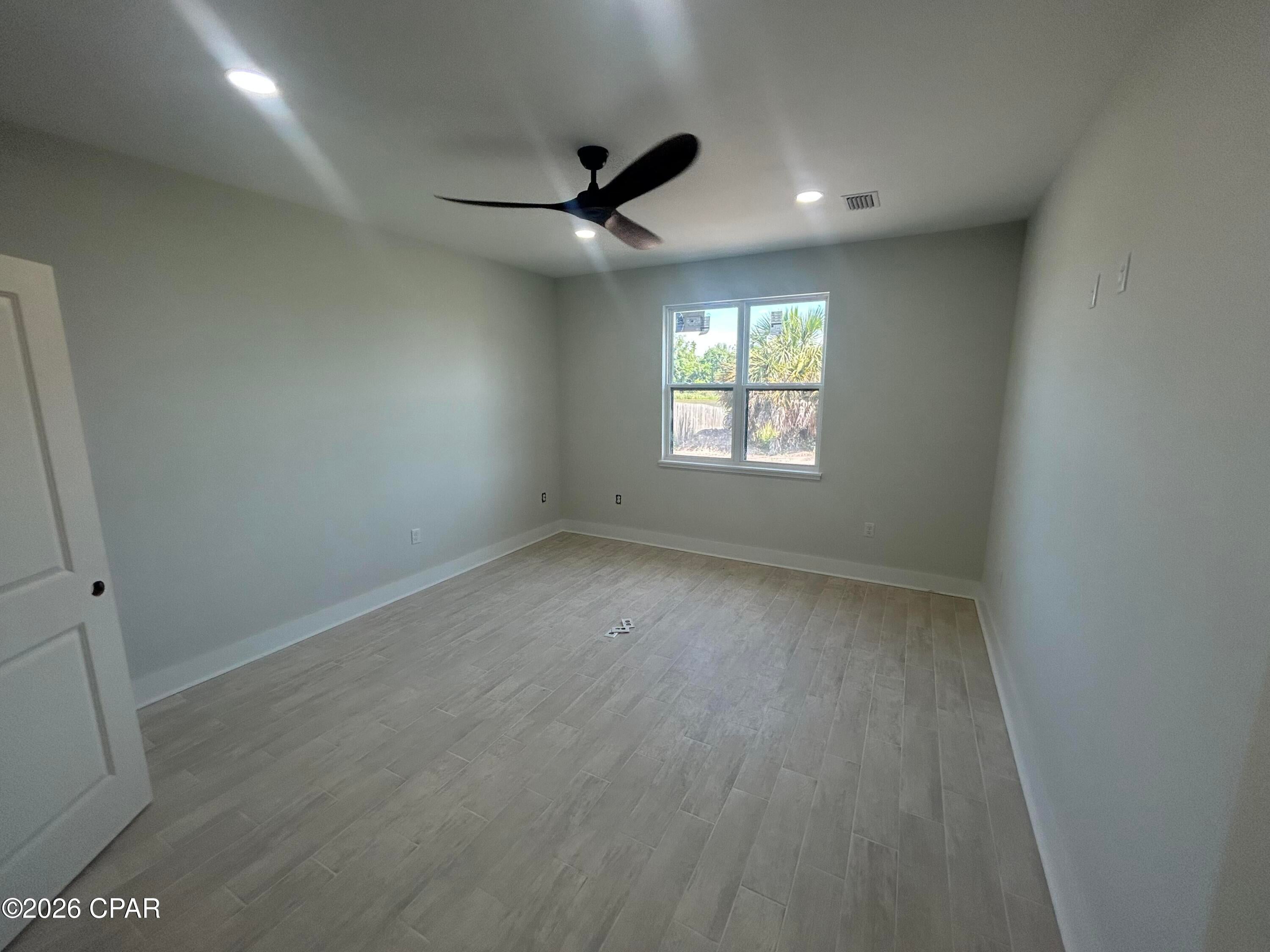 6659 Fox Lake Dr, Panama City, FL 32404 photo