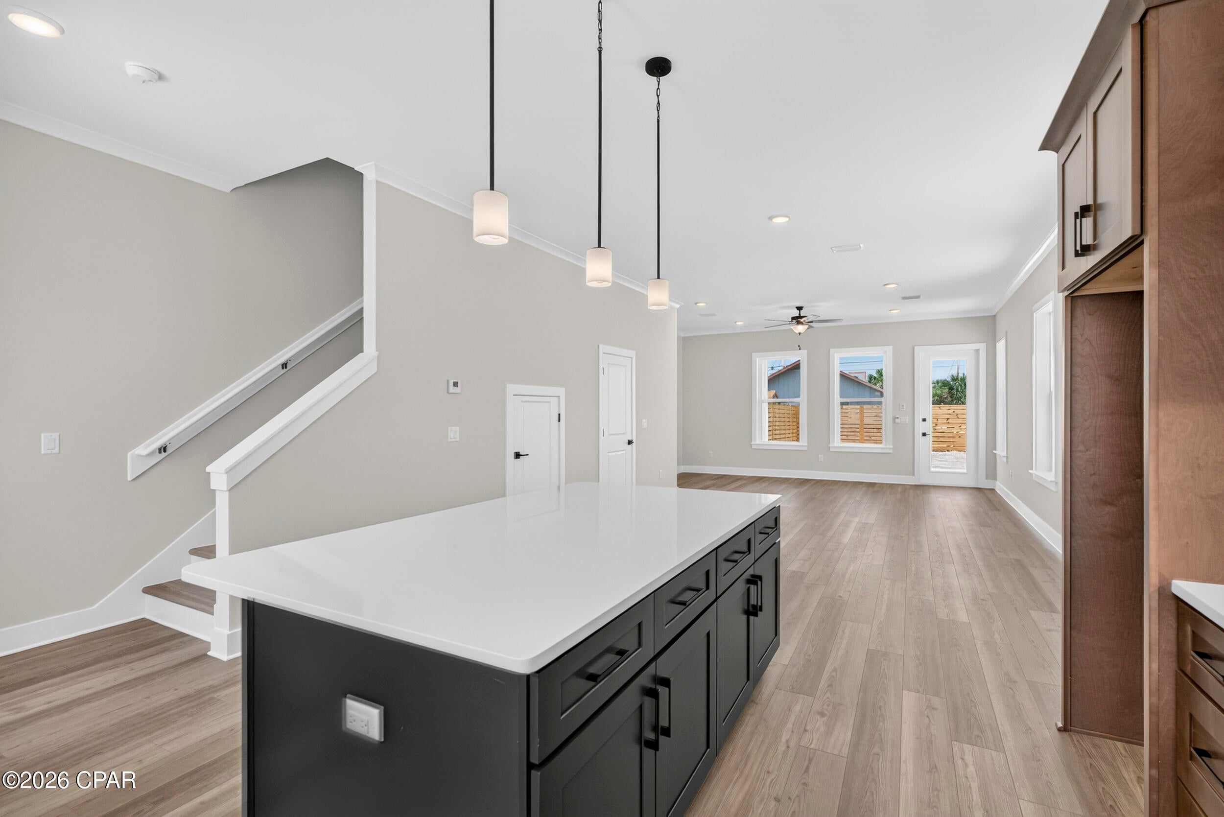 5231 Thomas Dr, Panama City Beach, FL 32408 photo