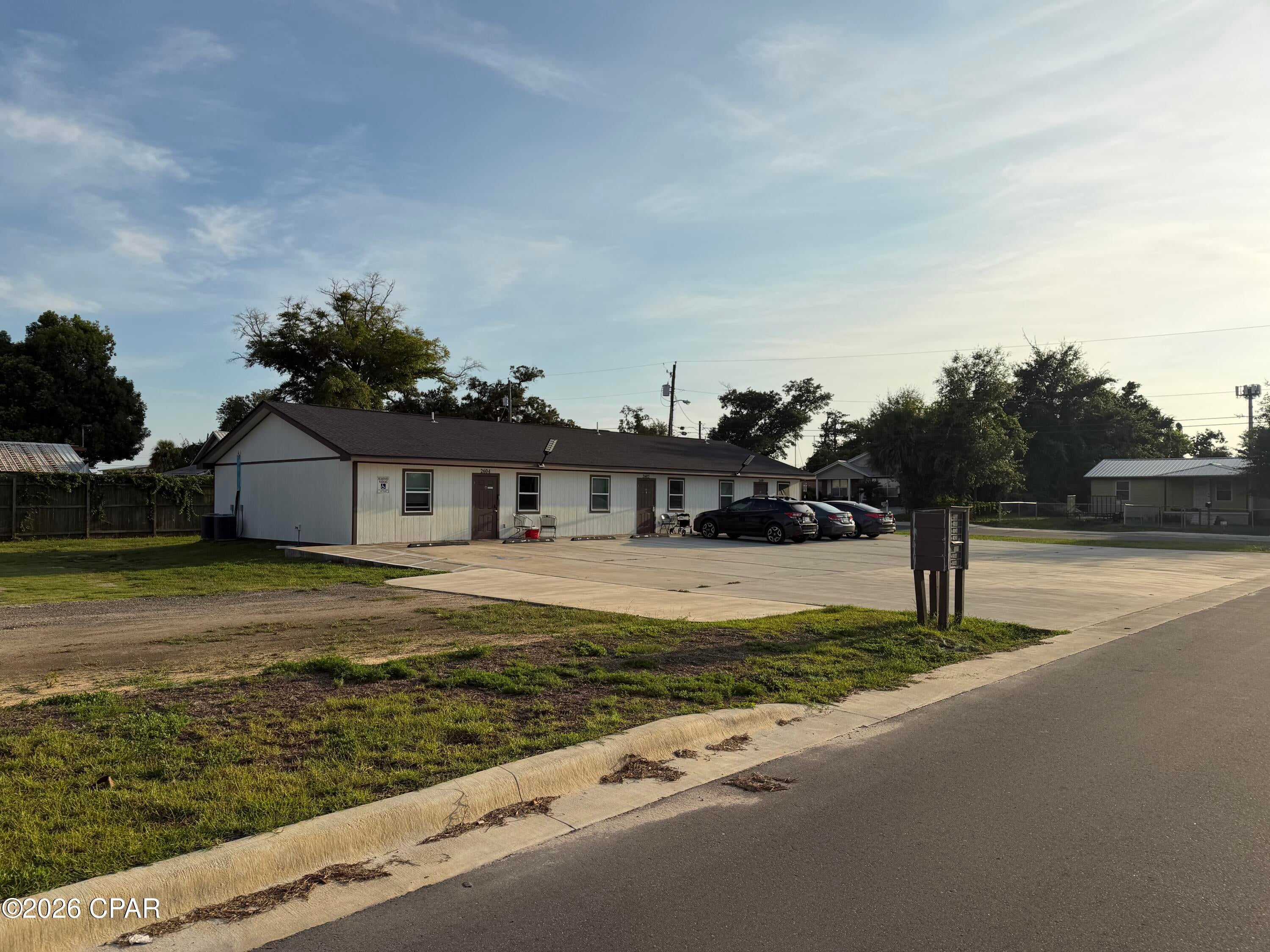 2600 1 Plz, Panama City, FL 32401