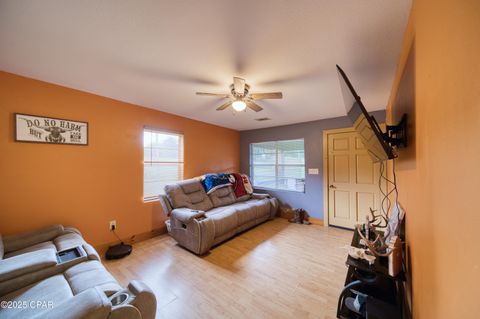 Single Family Residence in Sneads FL 7502 Highway 90 7.jpg