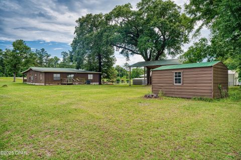 Single Family Residence in Sneads FL 7502 Highway 90 27.jpg