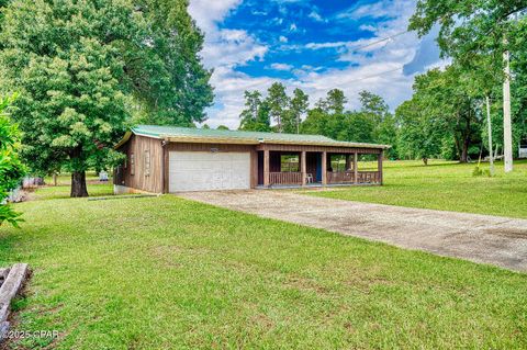 Single Family Residence in Sneads FL 7502 Highway 90 1.jpg