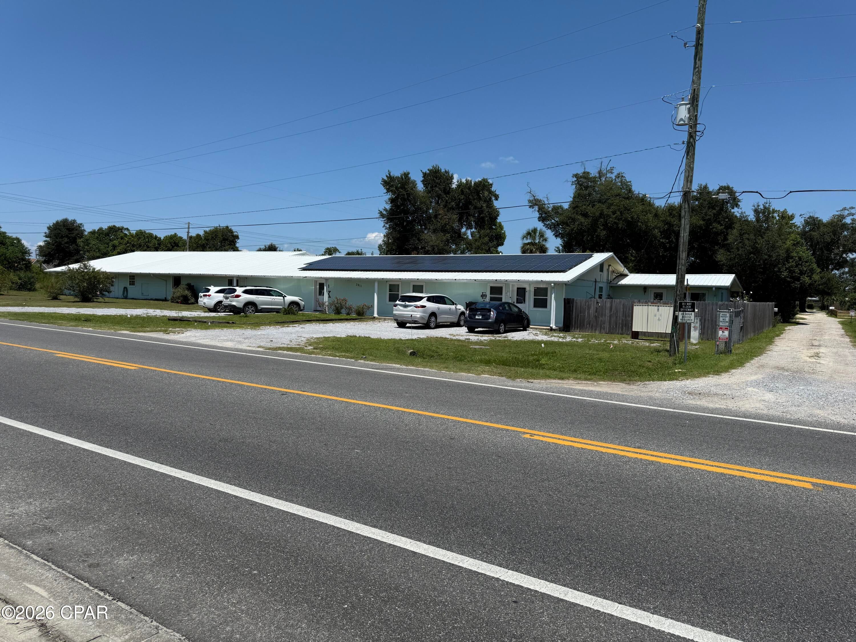 3911 11 St, Panama City, FL 32404