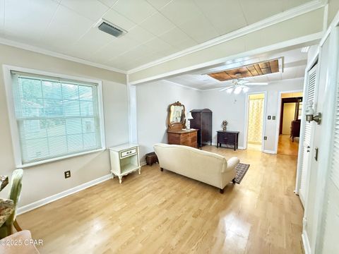 Single Family Residence in Sneads FL 8004 Church Street 20.jpg