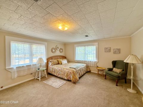 Single Family Residence in Sneads FL 8004 Church Street 25.jpg