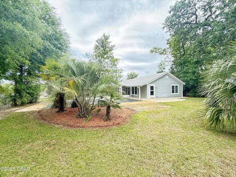 Single Family Residence in Sneads FL 8004 Church Street 48.jpg