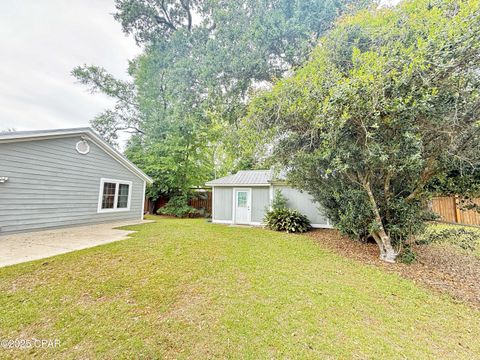 Single Family Residence in Sneads FL 8004 Church Street 49.jpg