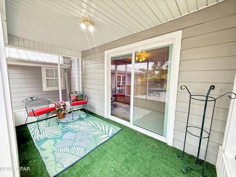 Single Family Residence in Sneads FL 8004 Church Street 42.jpg