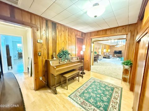 Single Family Residence in Sneads FL 8004 Church Street 29.jpg