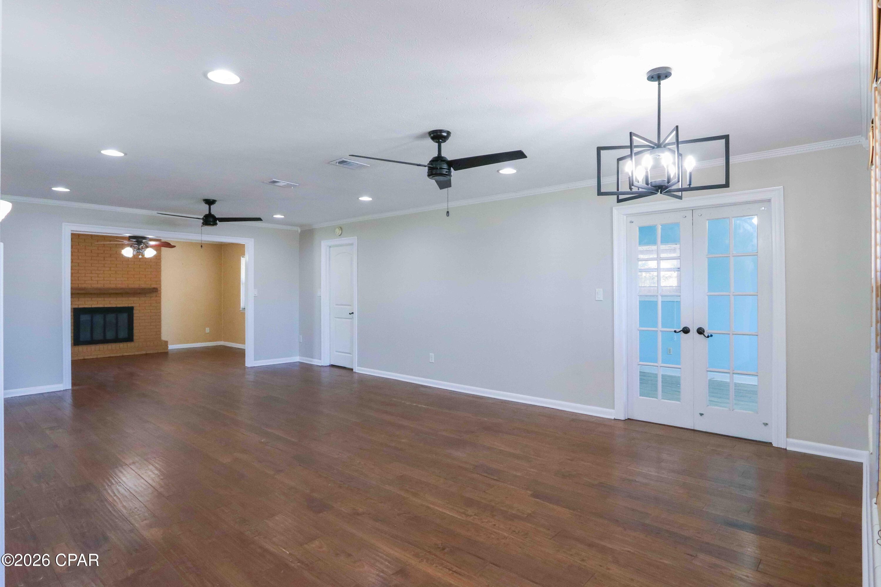 1856 Airport Cir, Panama City, FL 32405 photo