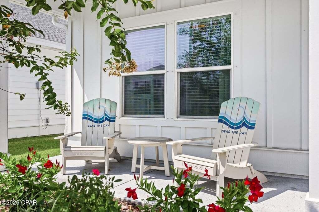 261 N Wells St, Panama City Beach, FL 32413 photo