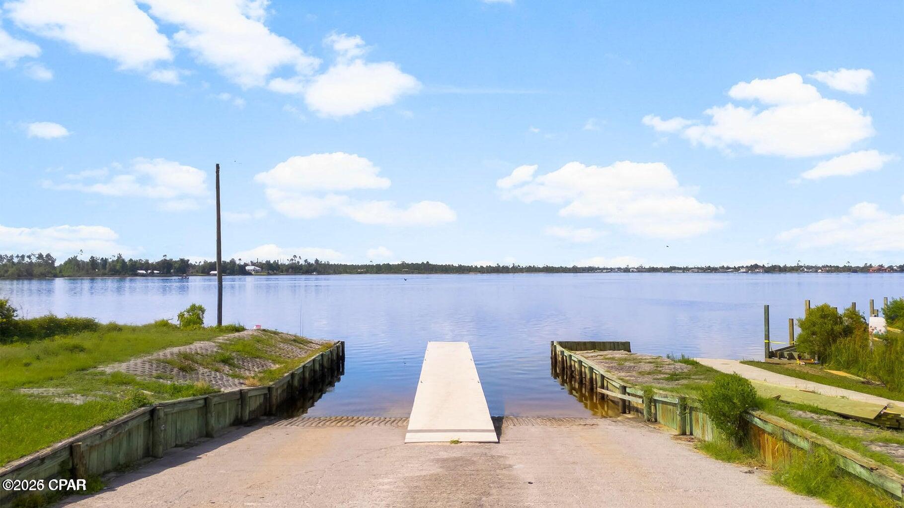 3156 Blue Bird Ln, Panama City, FL 32404 photo