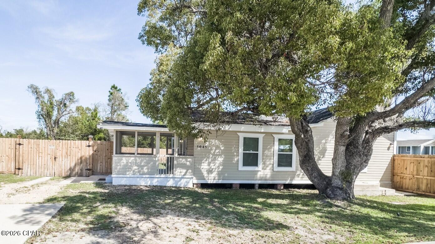 5045 Highway 98, Panama City, FL 32404
