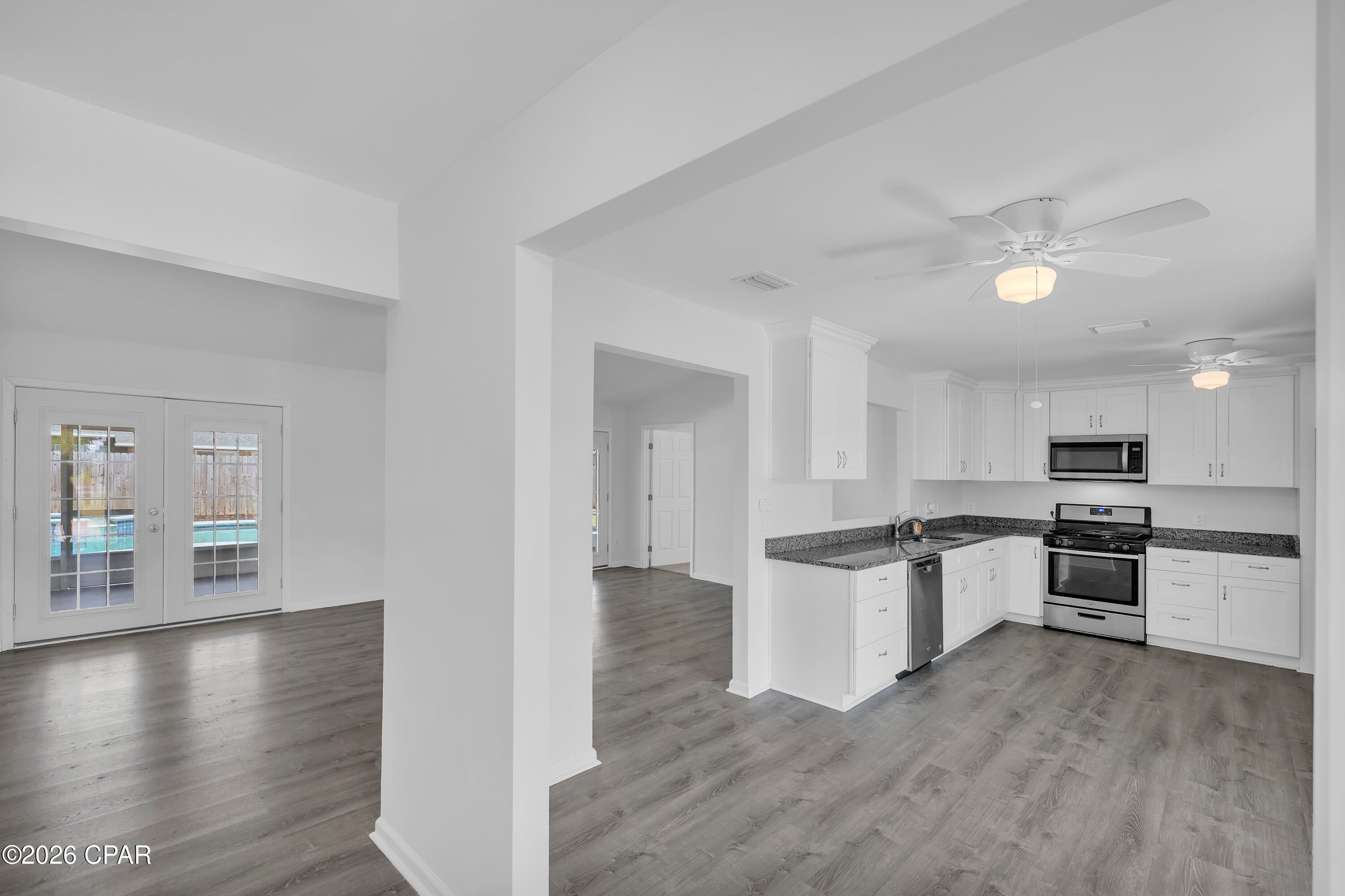 1321 S Berthe Ave, Panama City, FL 32404 photo