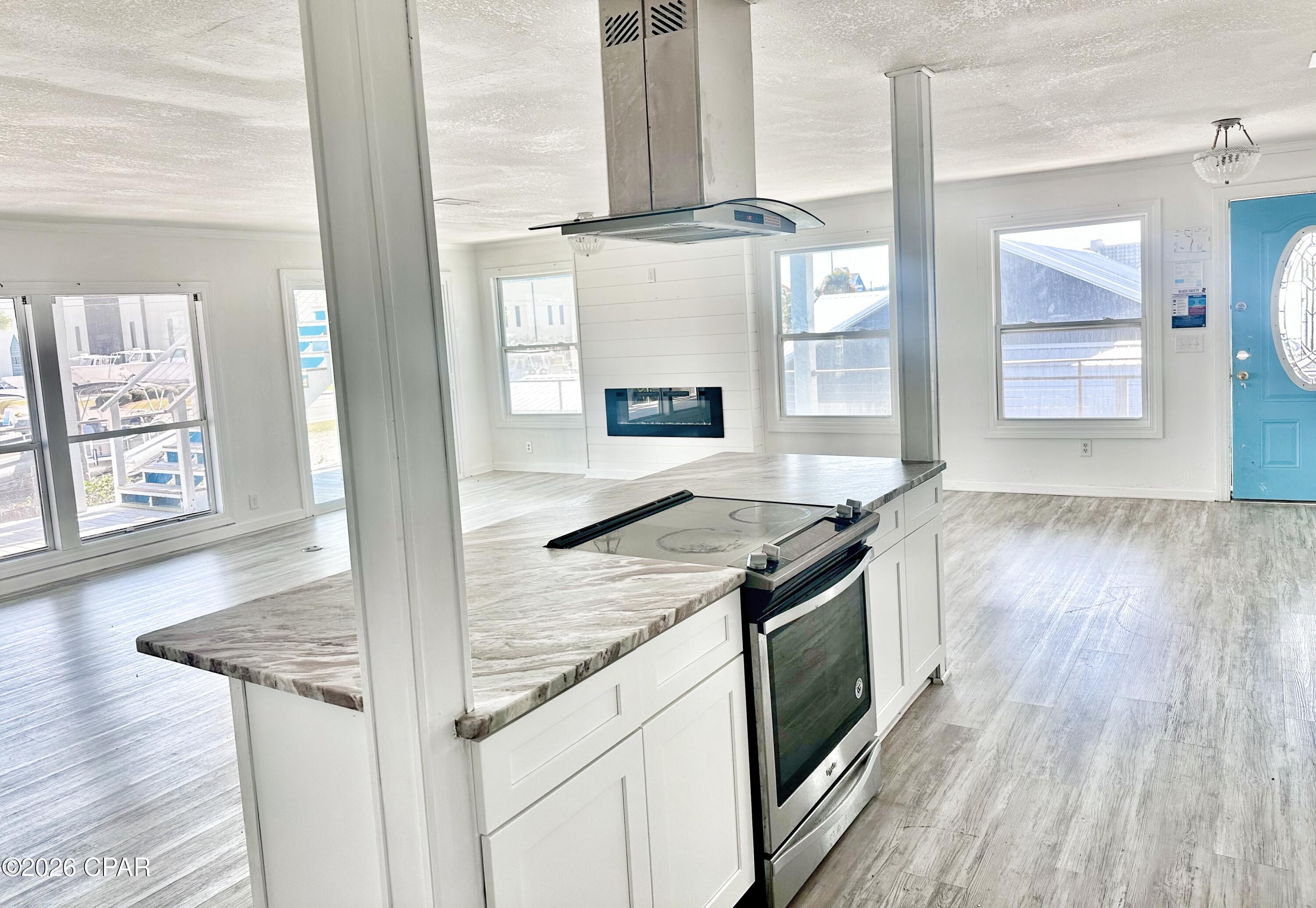 3820 Treasure Cir, Panama City Beach, FL 32408 photo