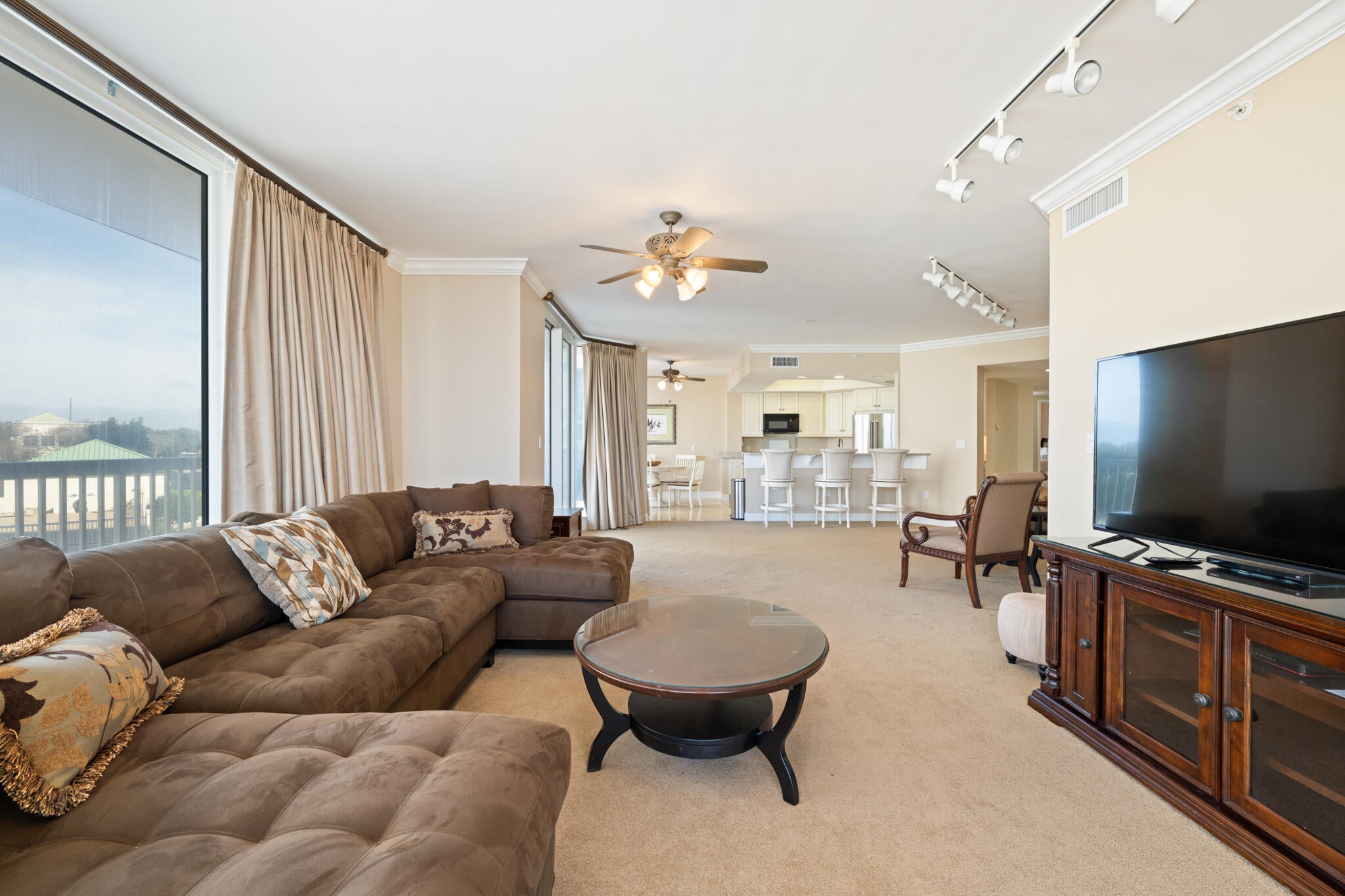 15400 Emerald Coast Pkwy, Destin, FL 32541