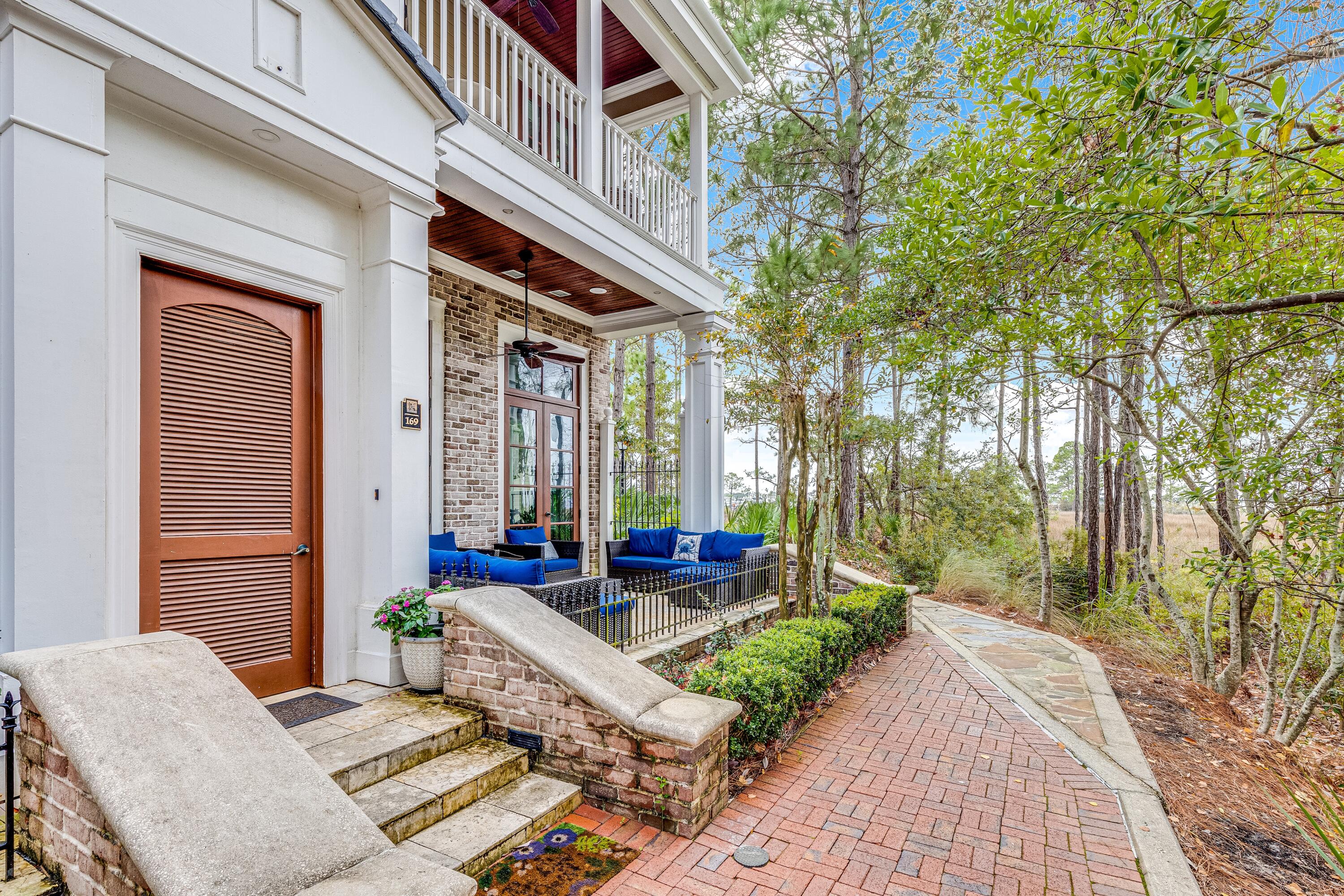9201 Market St, Miramar Beach, FL 32550