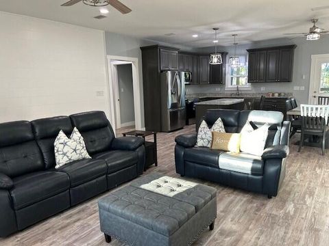 Single Family Residence in Cape San Blas FL 101 Mariner Lane 9.jpg
