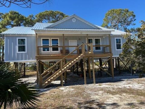 Single Family Residence in Cape San Blas FL 101 Mariner Lane.jpg