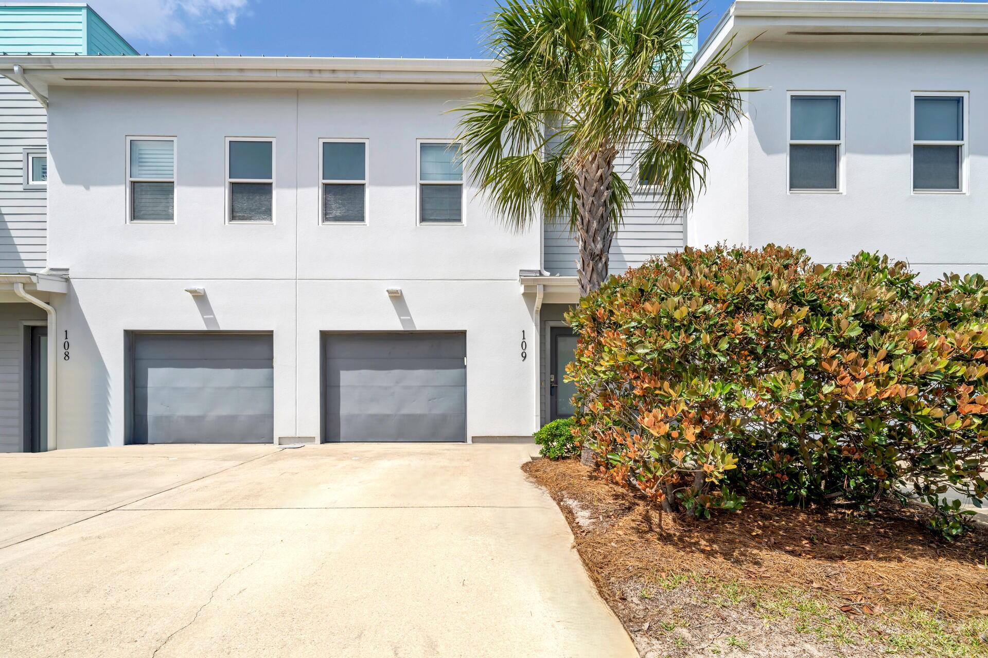 340 Bluefish Dr, Fort Walton Beach, FL 32548