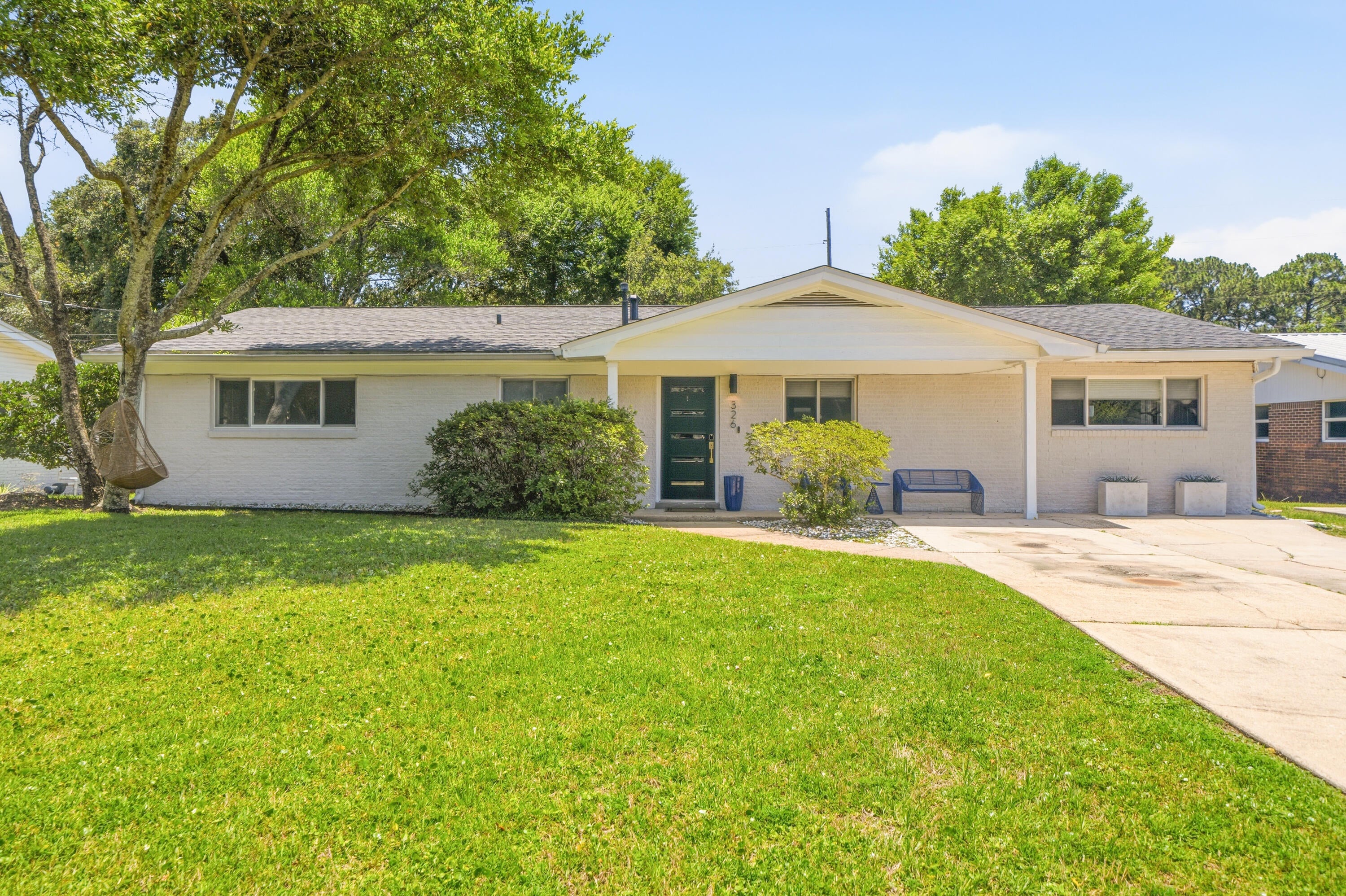 326 NW Leah Miller Dr, Fort Walton Beach, FL 32548 photo