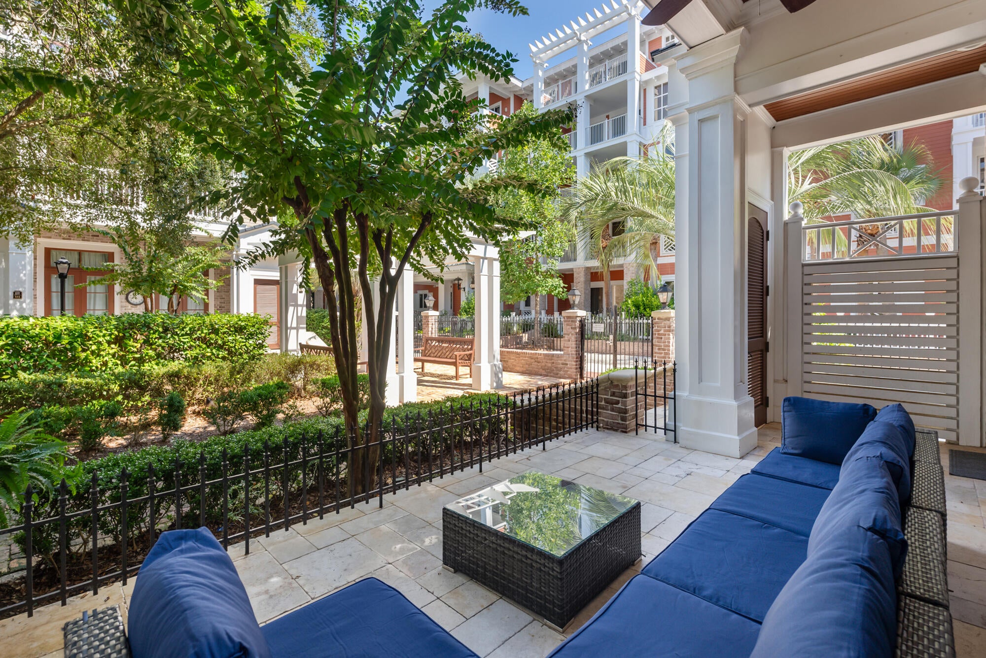 9201 Market Street Inn St #150, Miramar Beach, FL 32550 photo