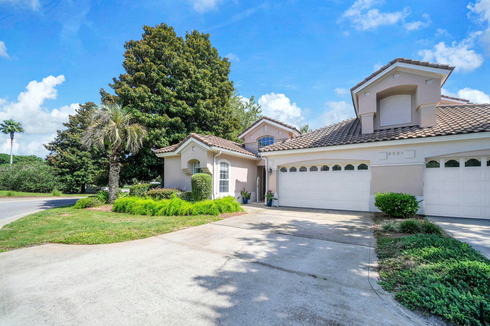 4521 Golf Villa Ct, Destin, FL 32541