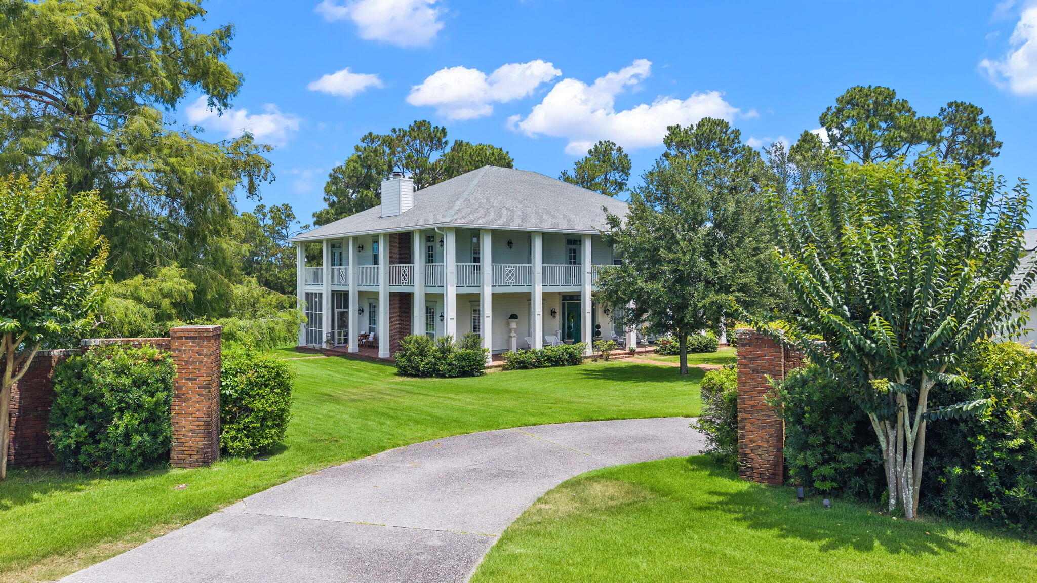 131 Legend Lake Dr, Panama City Beach, FL 32408
