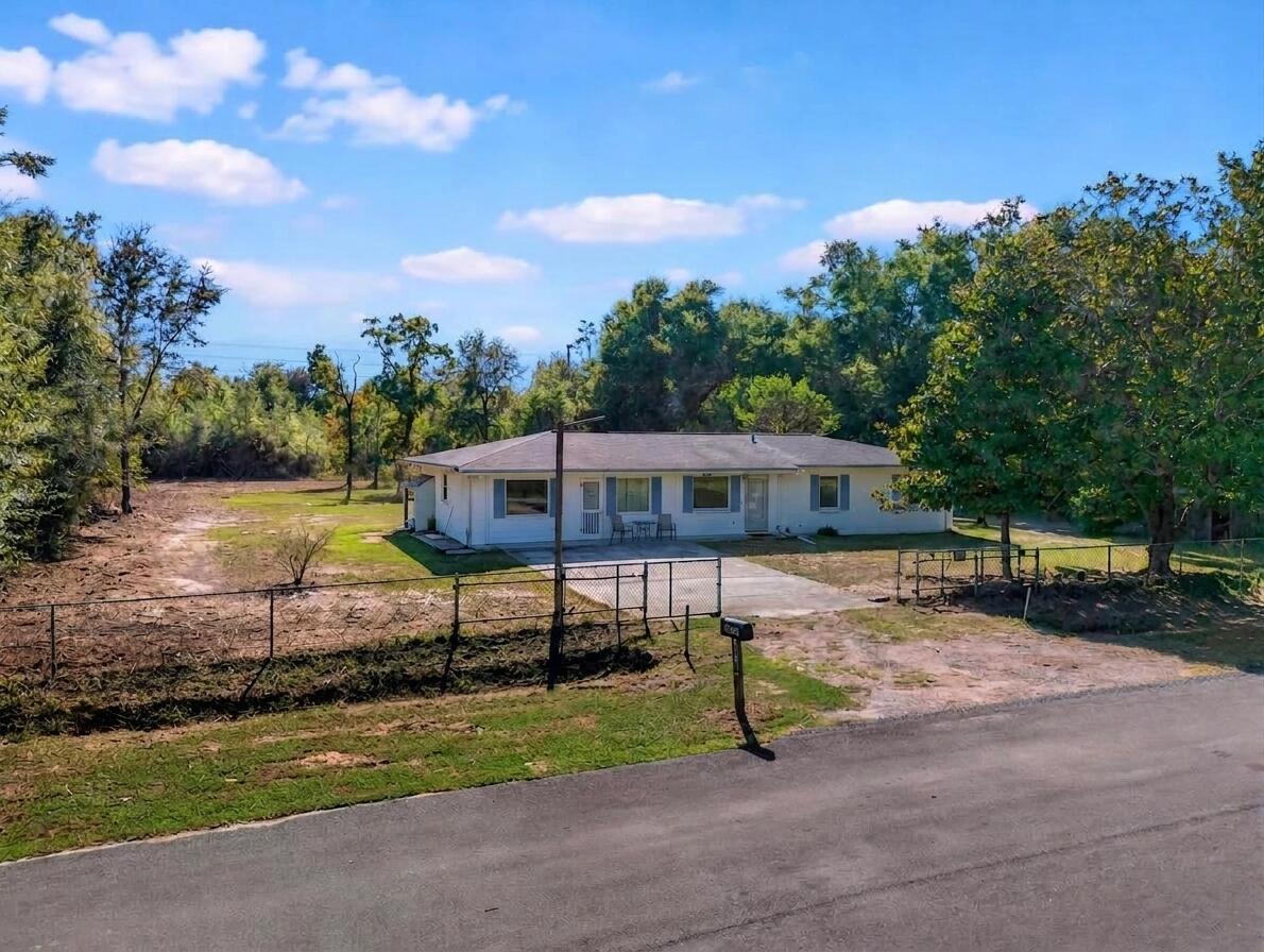 9541 Stauber Ln, Youngstown, FL 32466 photo