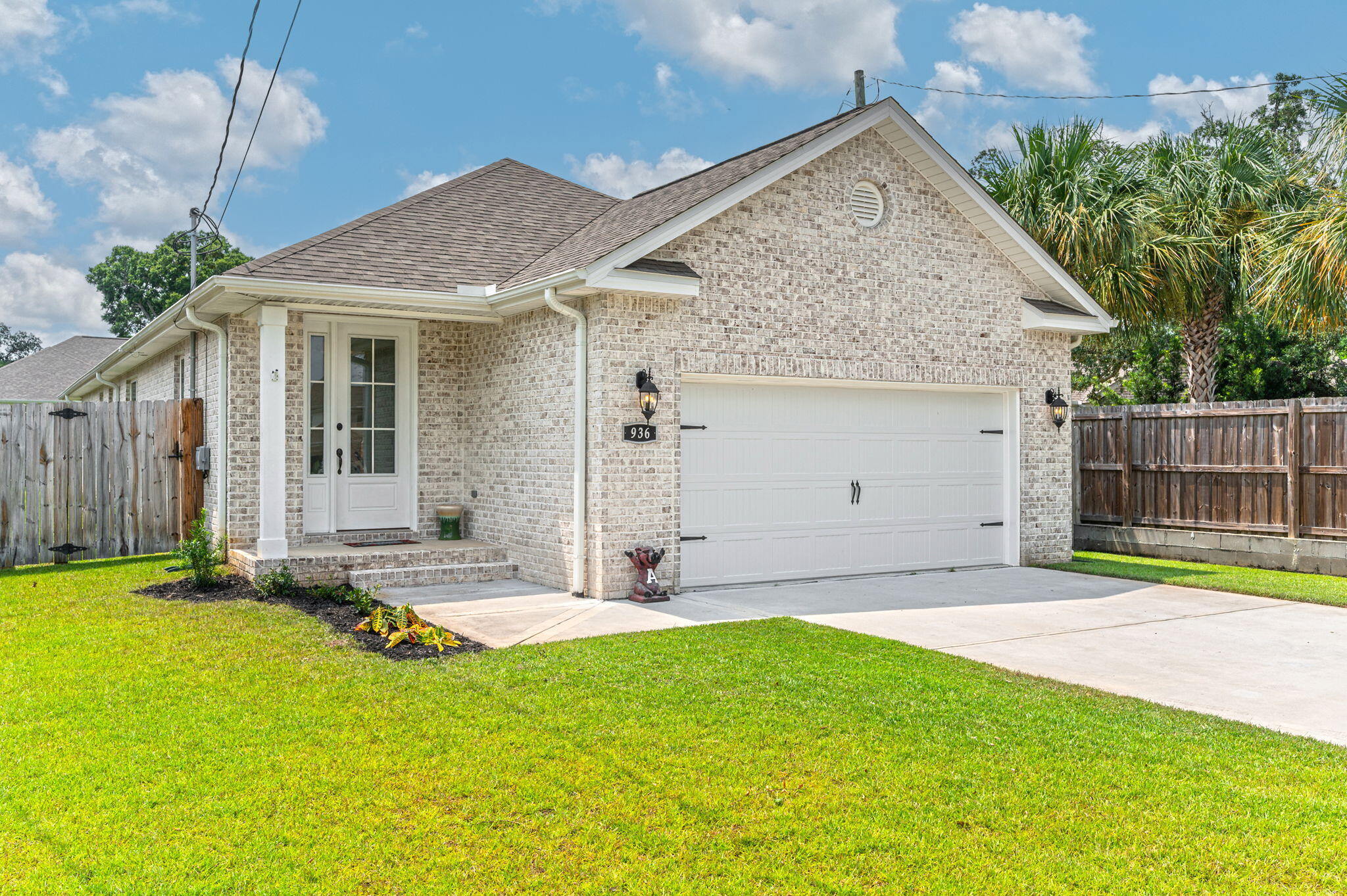 936 Harrelson Dr, Fort Walton Beach, FL 32547